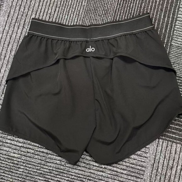 Black Arlo Yoga Match Point Shorts (Size L)💝💝 - Picture 3 of 5